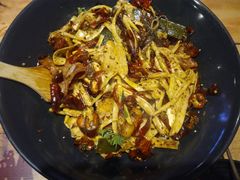 -食乐佳麻辣香锅(森林摩尔商业街区店)