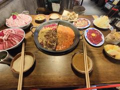 -萍姐火锅·公路夜市(武汉首店)