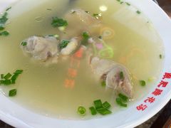 -八一路好吃街(雨田商务大厦店)