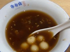 -李与白包子铺(桐梓林店)