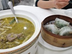 -金时代顺风大酒店(临港百联店)