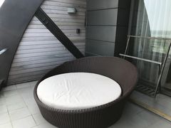 -上海滴水湖皇冠假日酒店