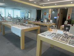 -Eziwish眼镜·蔡司授权店