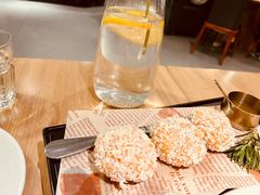 -默加东南亚美食(大宁音乐广场店)
