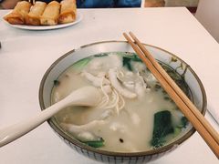 -明呈黄鱼面馆(斜土路店)