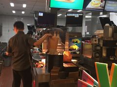-麦当劳(斜土路2号店)