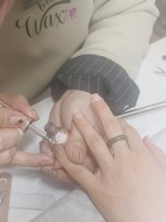 -Wax Brow蜜蜡脱毛美甲美睫眉吧
