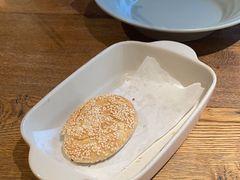 -蜜桃餐厅·伴山(湖滨商业街店)