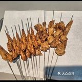 0元玩转这座城这里的烤串,精选上等鲜嫩羊肉