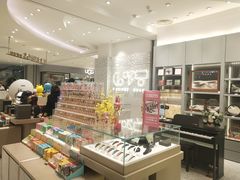 -微缤礼物(青岛海信广场店)