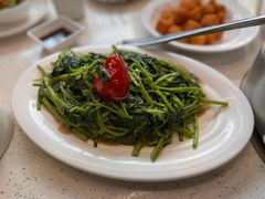 -肥仔文澳门猪骨煲(南京西路店)