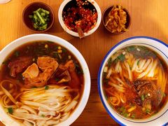 -矮子粉店1985·长沙米粉(湘春路店)