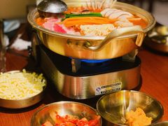 泡菜肥牛部队火锅-春熙台韩国料理·章鱼肥牛(西丽店)