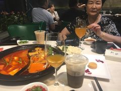 -围炉·川味鲜货火锅(万达珍珠坊店)