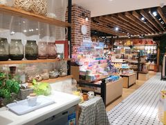 -The Green Party(嘉里中心店)