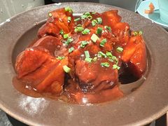 瓦库红烧肉-花迹(富春江东街店)