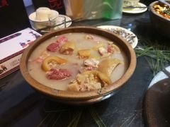 宣威火腿脚-昆虫窝子·特色云南菜(拓东路总店)