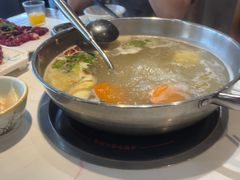 -乡土黄·鲜牛肉火锅·小龙虾(兴业街店)