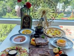 -圣彼得堡观江俄餐厅(中央大街黑金冠店)