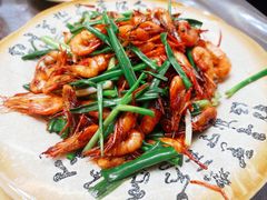 葱爆河虾-75幢私房菜馆