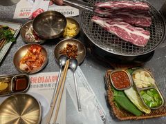 -草家酱蟹炭火烤肉店(珲春南路一店)