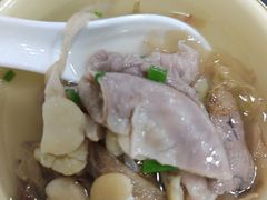 -卢六川汤肉(南方花园店)