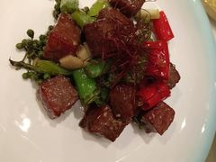 椒麻牛肉粒-文兴酒家(晶品店)