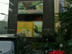 -金色印象·4K影院式足体养生(杨家坪西郊店)