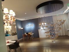 -潮一不贰·法式甜品·生日蛋糕·西式简餐(外滩店)