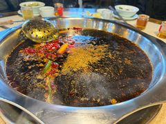 -九尺赵老四鲜鹅肠火锅