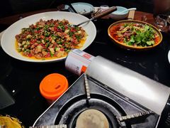 -川流不息·地道川菜·小龙虾(新松江路店)