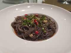 -宝燕海货工场(长江国际店)