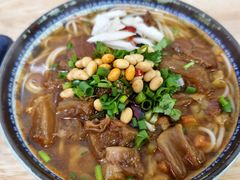 -牛师傅牛肉面(尚隆路店)