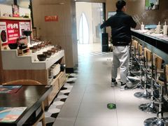 -呷哺呷哺(青岛香港中路银座店)