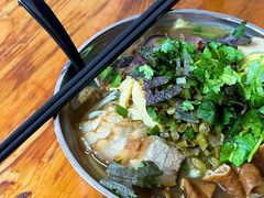 -靓姐南宁蒲庙生榨米粉(晓港湾店)