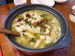 -周鱼小馆石锅酸菜鱼(活力汇店)