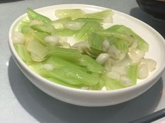 西芹炒百合-席家花园(巨鹿花园店)