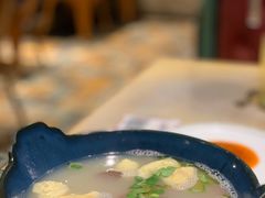 金陵鸭血粉丝汤-弄堂小笼包(天津南开大悦城店)
