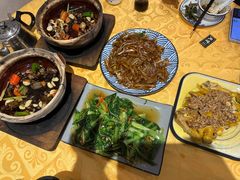 -天宝食坊·啫啫煲大排档(西华路店)