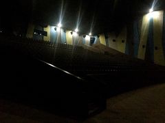 -天幕新彩云国际影城(激光巨幕店)