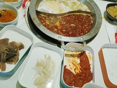 -嘎琉鲜切牛肉自助火锅