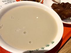 -护国寺小吃店(红莲南路店)