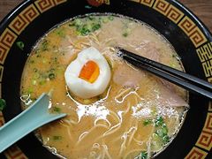 -一兰拉面(梅田阪急东通店)