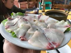 -濠轩阁特色生蚝火锅(水湾路店)