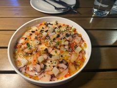 章鱼腿薄切|泰式酸辣汁-Bistro 63 创意融合料理(广粤天地店)