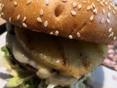 -The Habit Burger Grill 哈比特汉堡(复兴soho店)