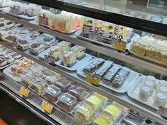 面包甜点陈列柜-新侨三宝乐面包店(崇文门店)
