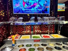-七欣天香辣蟹火锅(上海银亿滨江店)