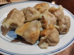 煎白菜鲜肉饺-中国大酒店·食街