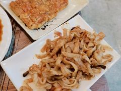 -亮亮烧烤(万松园店)